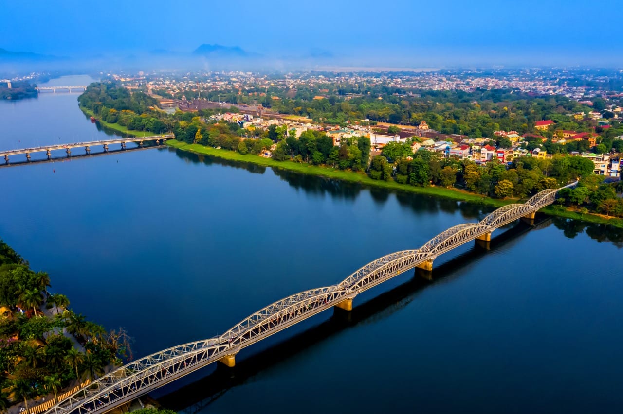 Paradise Cave Tour full day from Hue - Group Tour